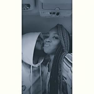 Meet your Posher, Allana